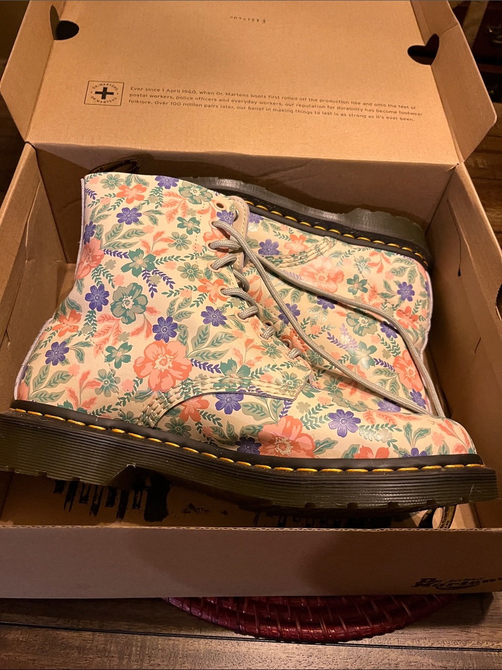 1460 Pascal Dr Martens